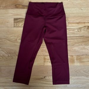 NWOT Lululemon Align high rise crop 19” size 6